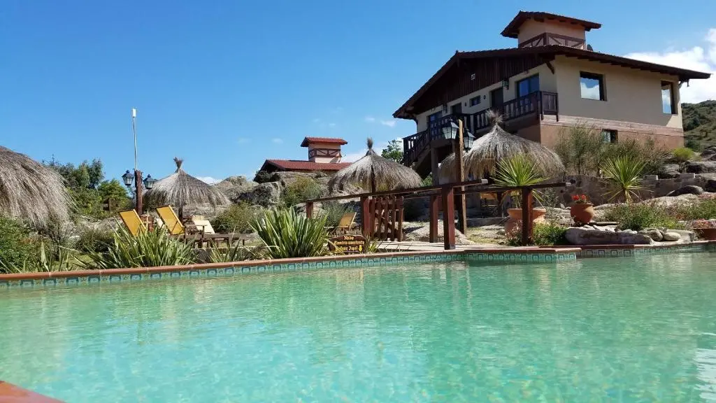 Aires Serranos Suites