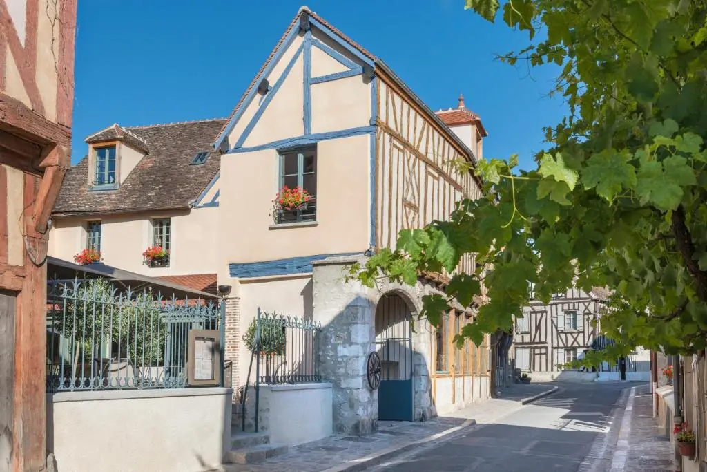 Hôtel Aux Vieux Remparts