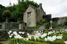 Holdsworth House Hotel