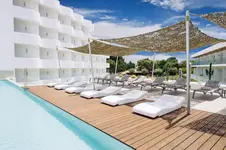 Inturotel Cala Esmeralda Beach Hotel & Spa