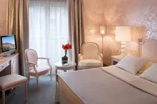 Logis Hotel Le Parc & Spa