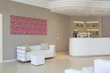 Hotel Holiday