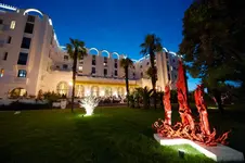 Le Splendid Hotel & Spa