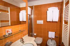 City Hotel