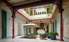 The Edison George Town