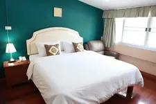 PR Place Hotel