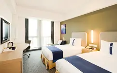 Holiday Inn Express Shanghai Jinsha