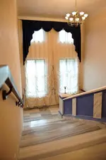 Hotel Carol