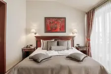 National Hotel