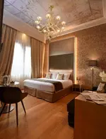 Santa Croce Boutique Hotel