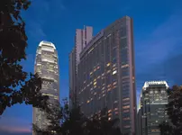 Four Seasons Hotel Hong Kong