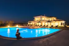 Wine Residence Cattunar