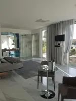 Hotel America
