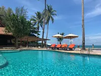 Kanok Buri Resort