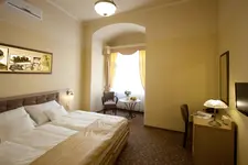 Barokk Hotel Promenád