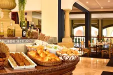 Pestana Village Garden Hotel