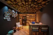 Wood Hotel