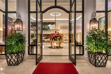 Beverly Hills Plaza Hotel & Spa