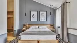 Wine & Pillow Hotel