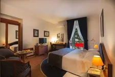 Massimo Plaza Hotel