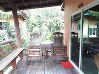 JJ Beach Resort & JJ Seafood