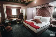 Diplomat Plaza Hotel & Resort