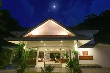 Paradise Beach Resort