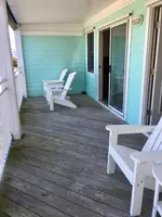 The Ocracoke Harbor Inn