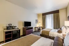 Cobblestone Hotel & Suites - Stevens Point