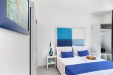 Eden Bleu