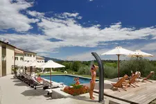 Colonìa Resort
