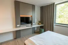Motel B