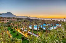 Acacia Resort Parco dei Leoni