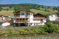 Alpenrose Hotel Garni