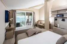 Hotel Capitol