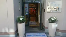 Central Hotel