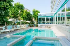 Aqua Hotel