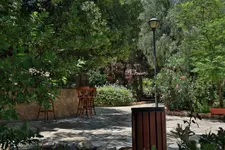Mountain Breeze Lodge & Resort