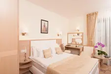 Grand Hotel Coroana