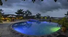 Barahi Jungle Lodge