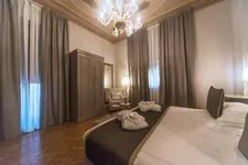Hotel de la Ville