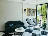 9TY Hotel (Ninety Hotel)
