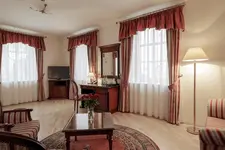 National Hotel