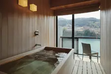 River Retreat Garaku