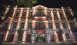 Heritage Hotel & Suites
