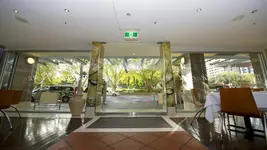 Hyde Park Inn