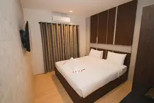 The Y Smart Hotel