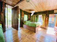 Khao Sok Tree House Resort