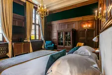 Hotel Capital