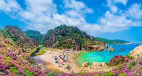 Costa Paradiso Resort